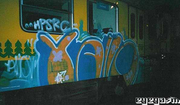 yallo04.jpg