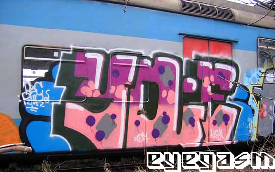 ydie09.jpg