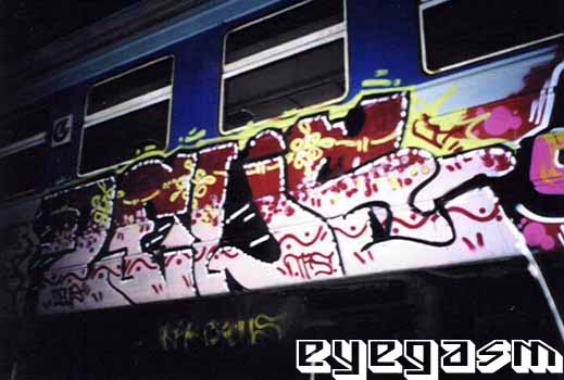 zeus03.jpg