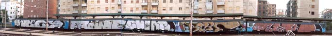 naples_subway_wholetrain02x.jpg