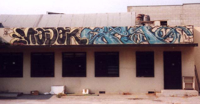 In Action 01 - Skola and Mudo. (Graffiti documentary). 