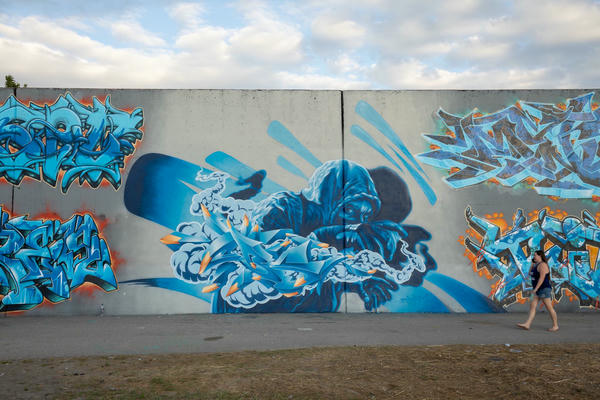 Paint Louis 2024 00002