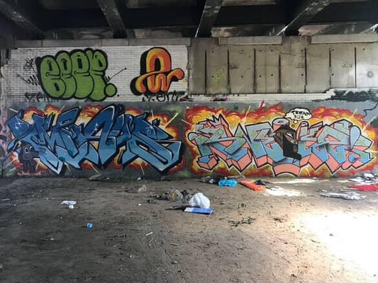 EsoloXMinus