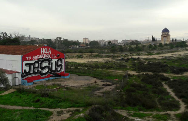 dolar_one_remar_on_the_road