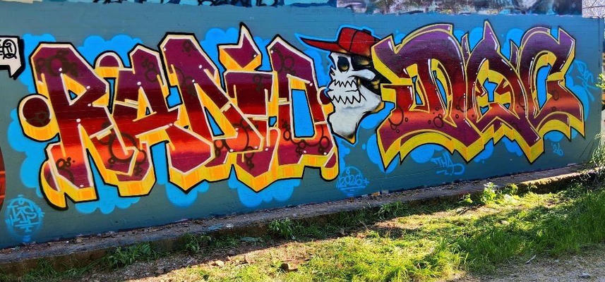 tha_krew_radio_doc_01