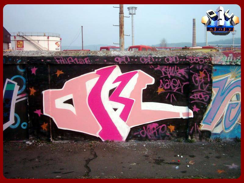 Nou Colors - Playboy por Skolas. #graffiti #streetart #brasil